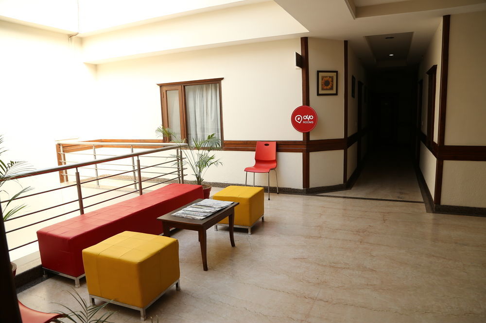 Oyo Rooms Chandigarh Sector 34 Exterior foto